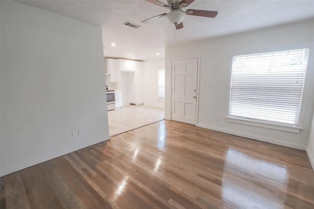 3917 Dexter Avenue Fort Worth, TX 76107