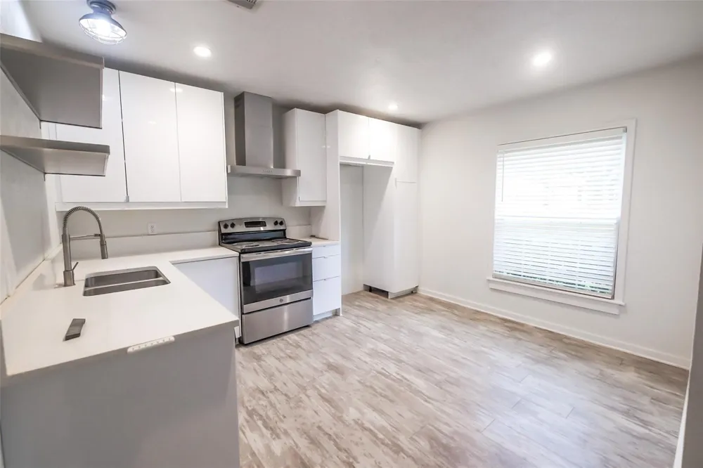 3917 Dexter Avenue Fort Worth, TX 76107