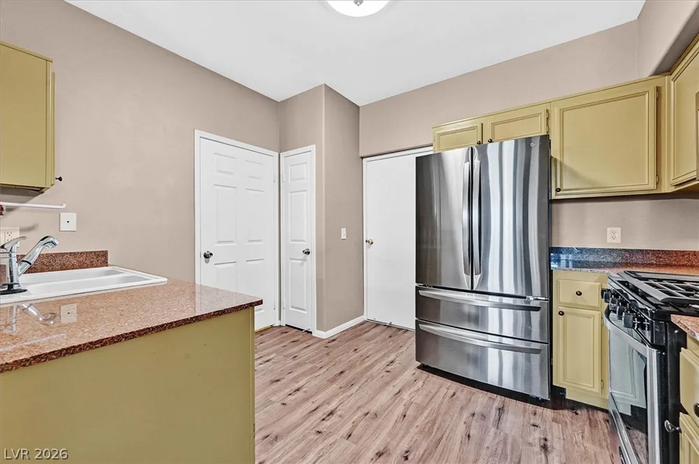 10550 W Alexander Road #1097 Las Vegas, NV 89129