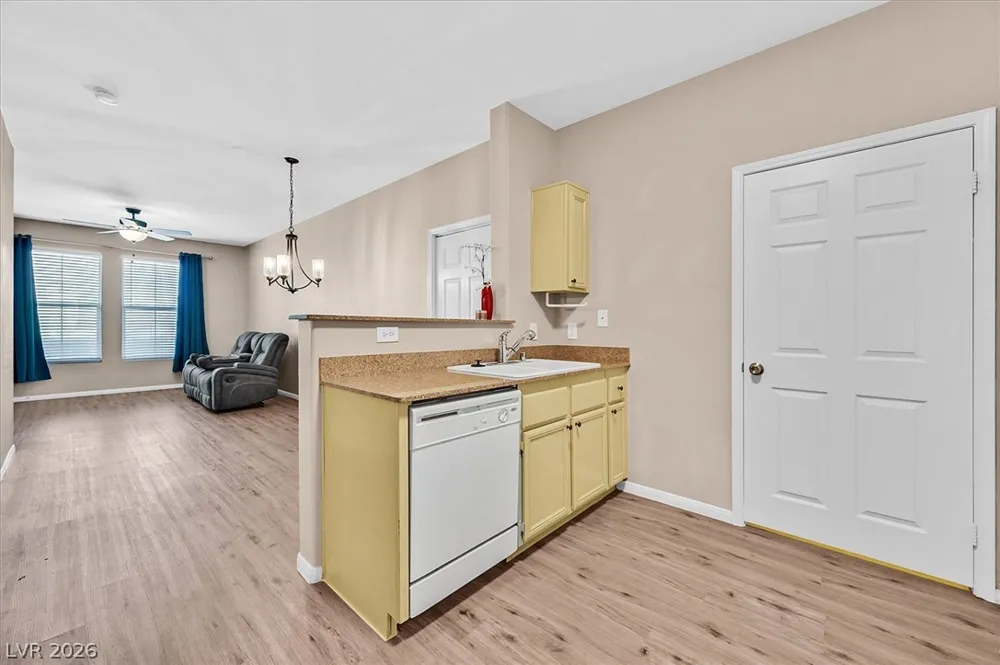 10550 W Alexander Road #1097 Las Vegas, NV 89129