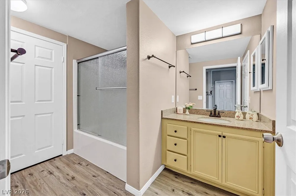 10550 W Alexander Road #1097 Las Vegas, NV 89129