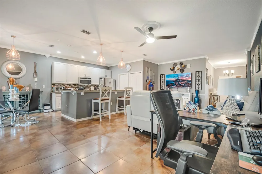 2843 JASPER RUN Kissimmee, FL 34758