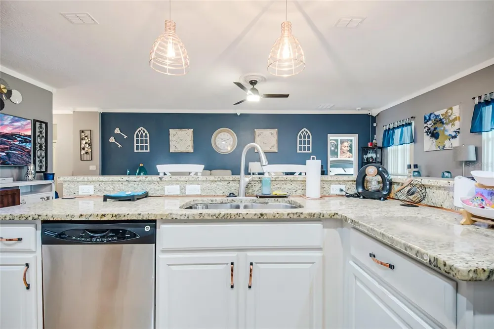 2843 JASPER RUN Kissimmee, FL 34758