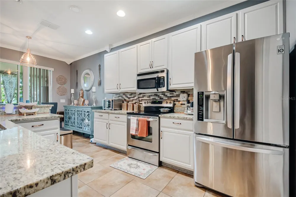 2843 JASPER RUN Kissimmee, FL 34758