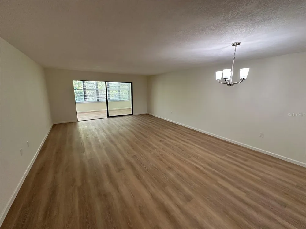 113 PINEHURST DRIVE #113 Bradenton, FL 34210