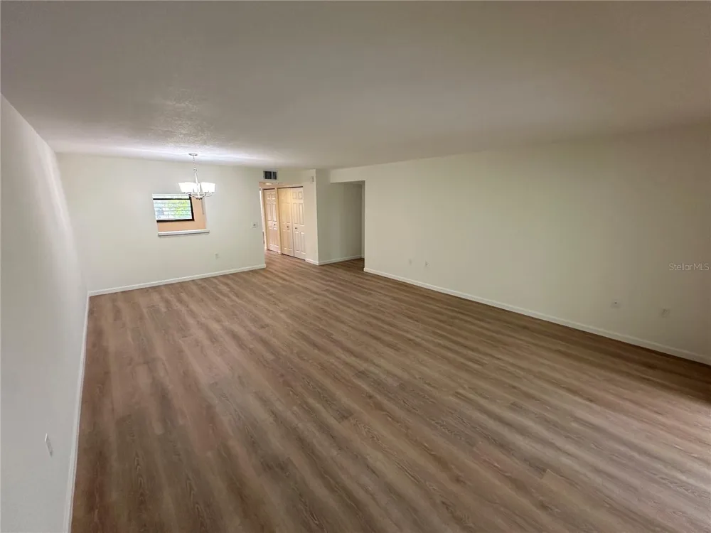 113 PINEHURST DRIVE #113 Bradenton, FL 34210