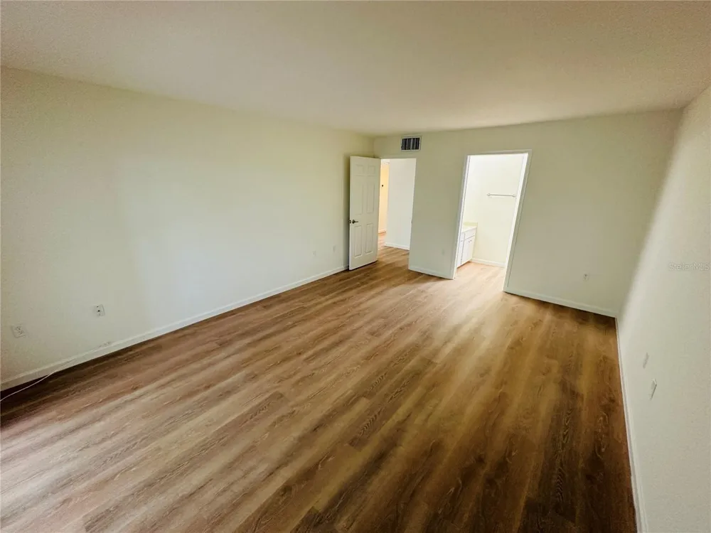 113 PINEHURST DRIVE #113 Bradenton, FL 34210