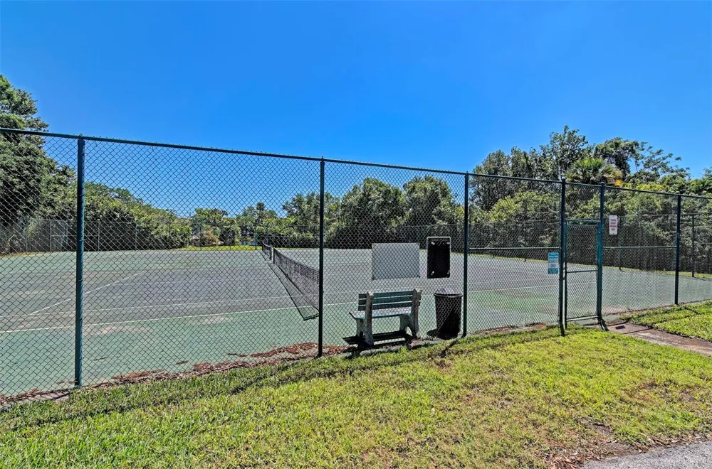 113 PINEHURST DRIVE #113 Bradenton, FL 34210