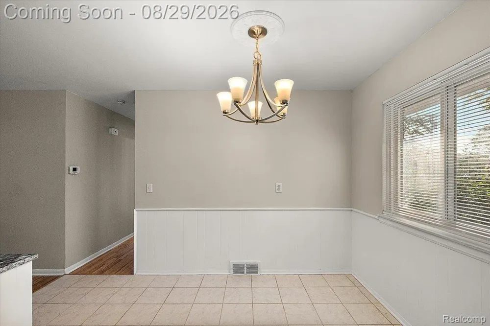 8860 Kidley Drive Sterling Heights City, MI 48314
