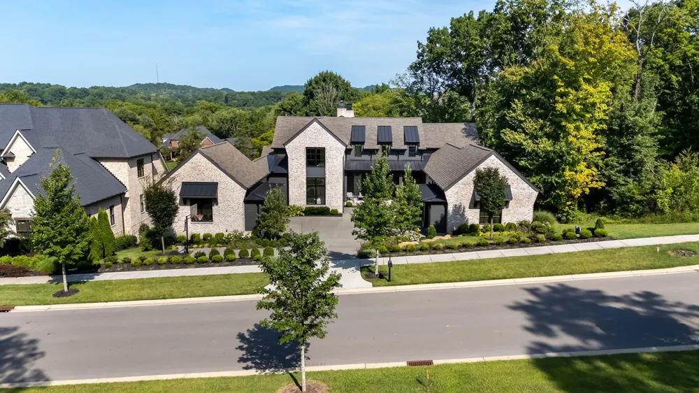 8190 Heirloom Blvd College Grove, TN 37046
