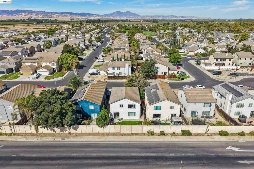3713 Yacht Dr Discovery Bay, CA 94505