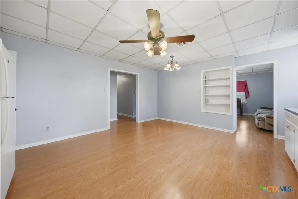 1134 State Higway 95 Shiner, TX 77984