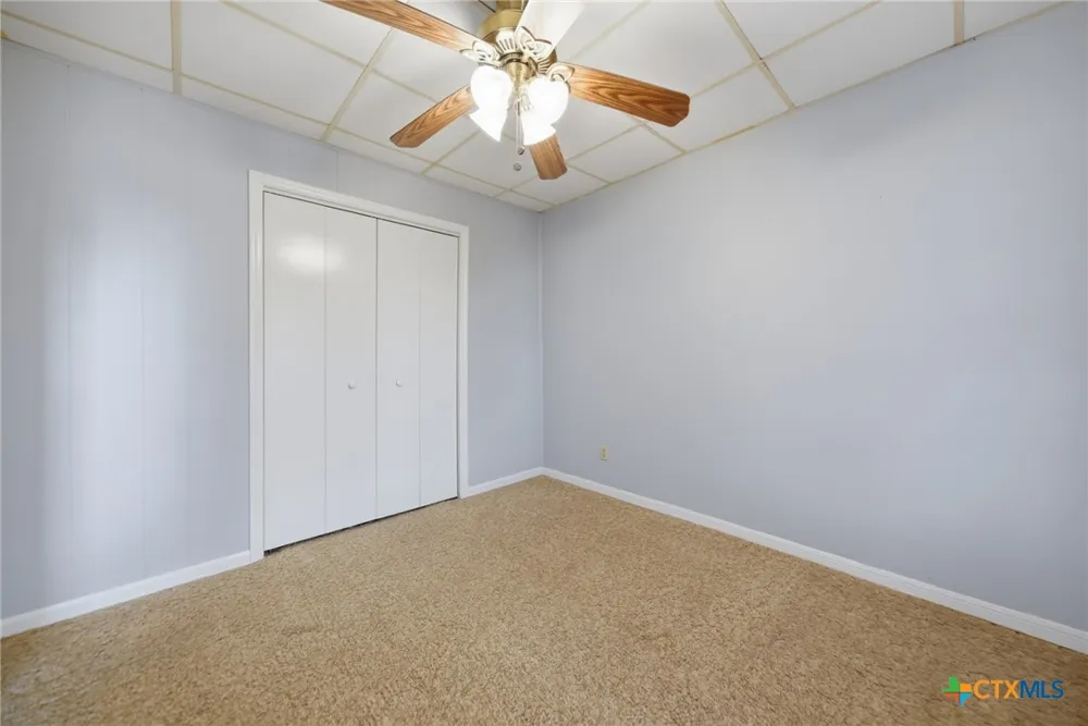 1134 State Higway 95 Shiner, TX 77984