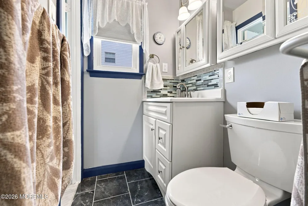48 Markwood Drive Howell, NJ 07731