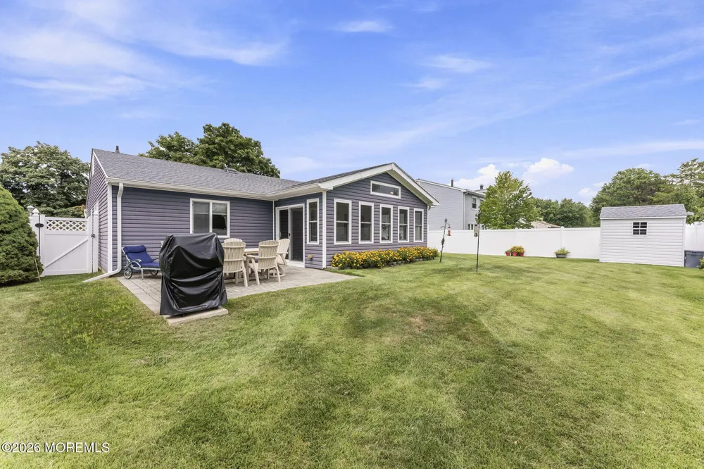 48 Markwood Drive Howell, NJ 07731