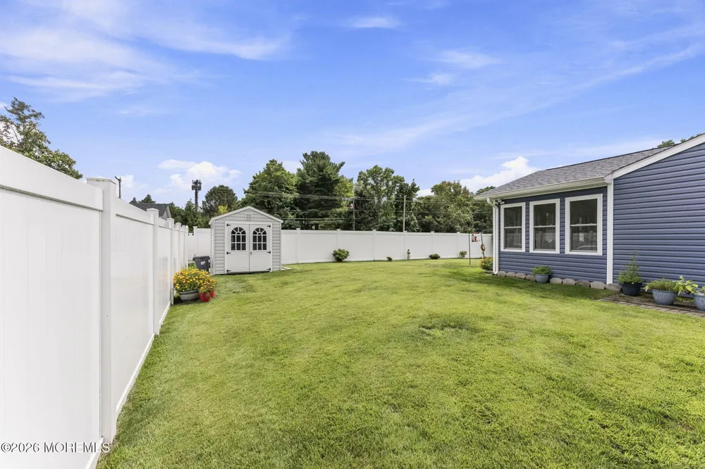 48 Markwood Drive Howell, NJ 07731