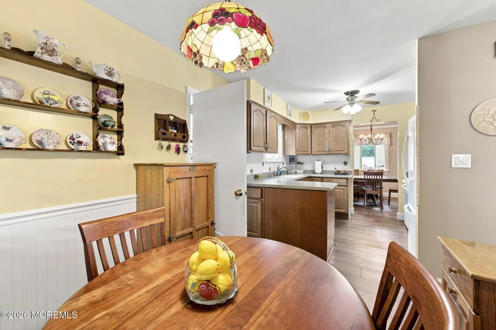 48 Markwood Drive Howell, NJ 07731