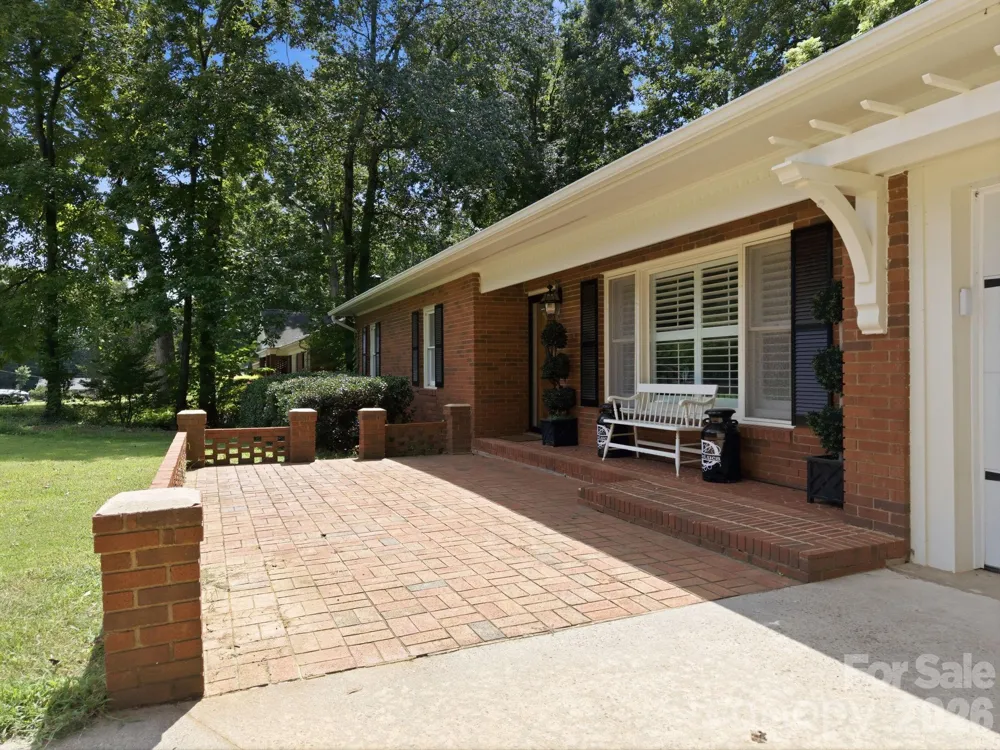 305 Heritage Circle Statesville, NC 28625