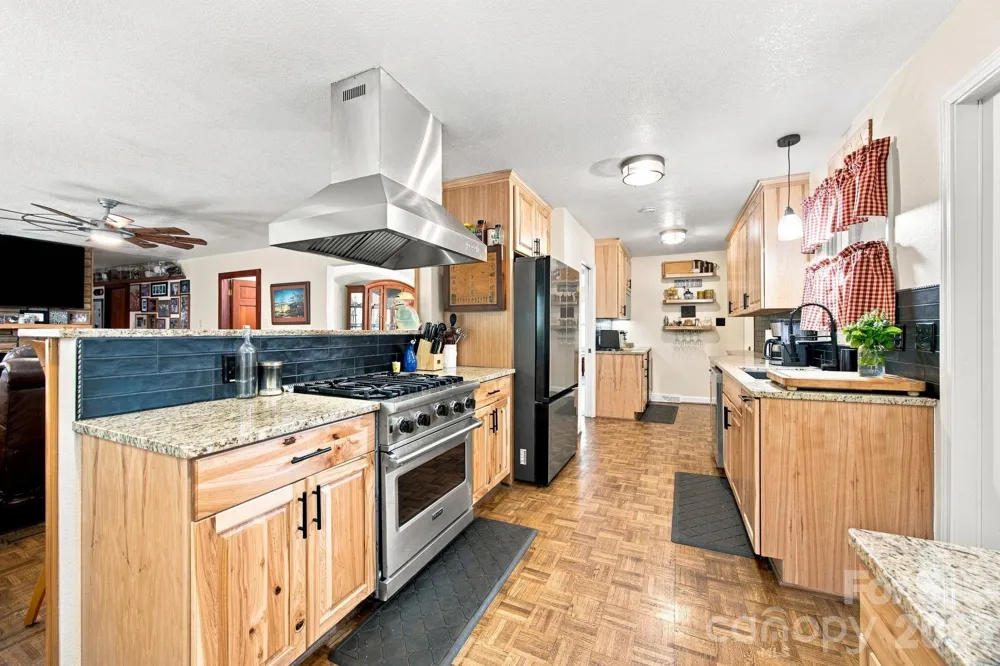 305 Heritage Circle Statesville, NC 28625