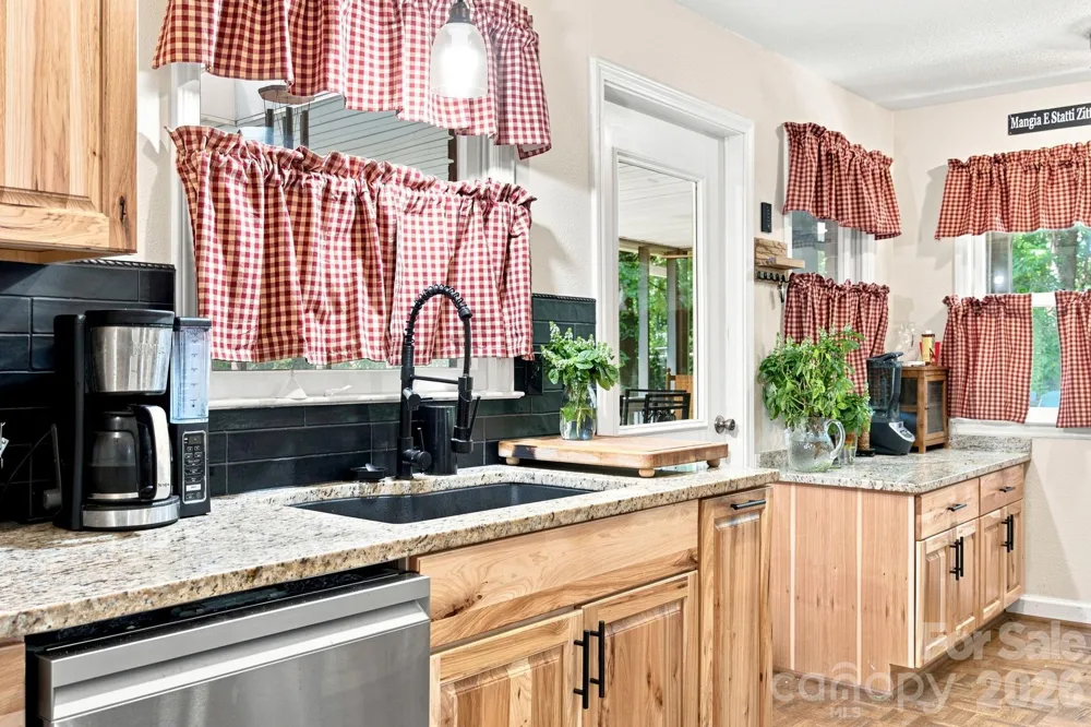 305 Heritage Circle Statesville, NC 28625