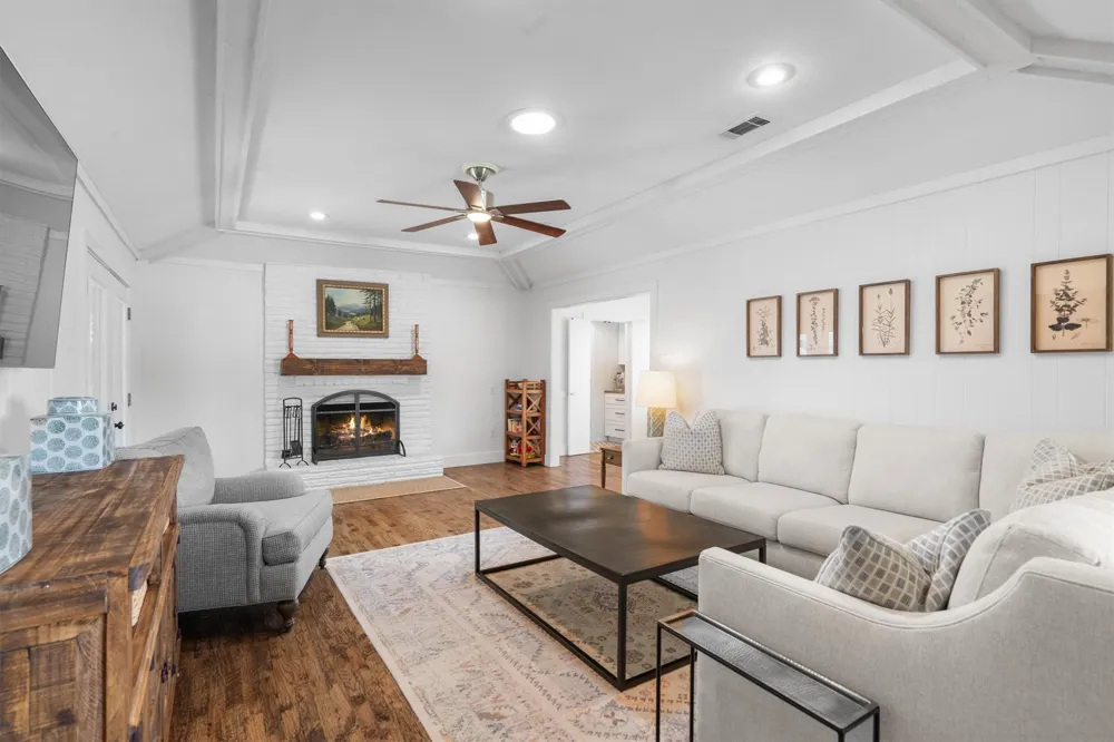 13226 Veronica Road Farmers Branch, TX 75234