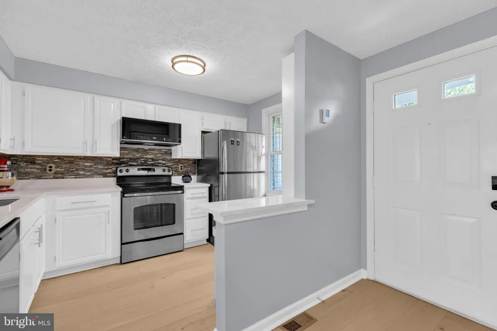 8544 BLUE ROCK LANE Lorton, VA 22079