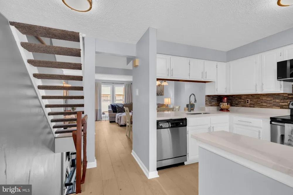 8544 BLUE ROCK LANE Lorton, VA 22079