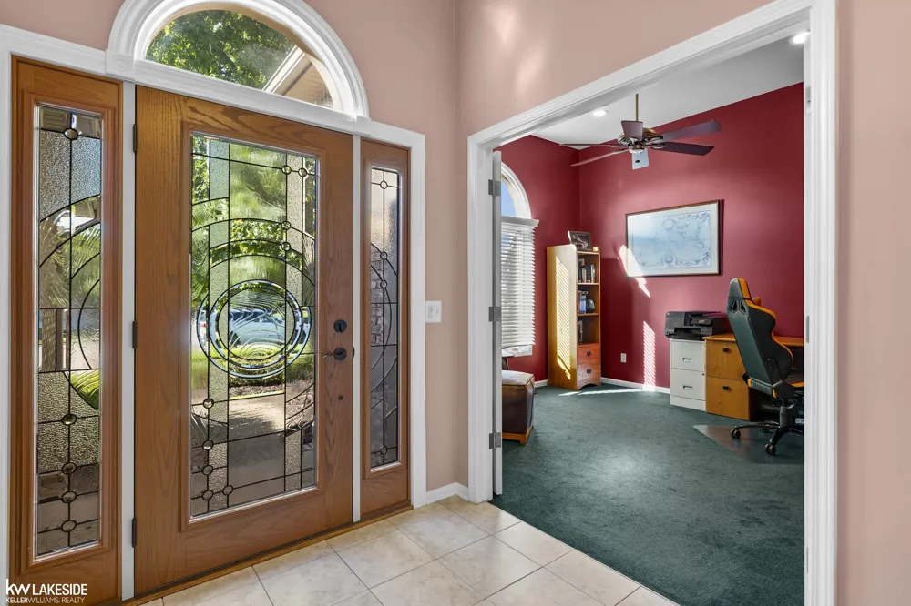 21225 Parkstone Drive Macomb Township, MI 48044