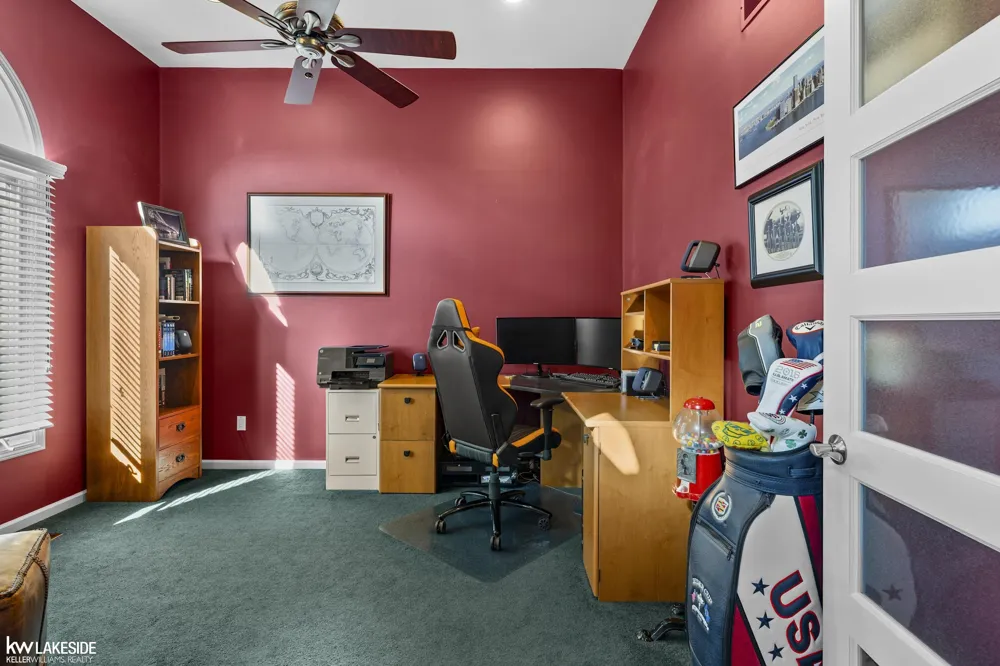 21225 Parkstone Drive Macomb Township, MI 48044