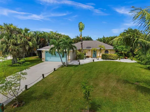3112 SW 16TH PLACE