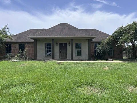 107 Clayton Lane