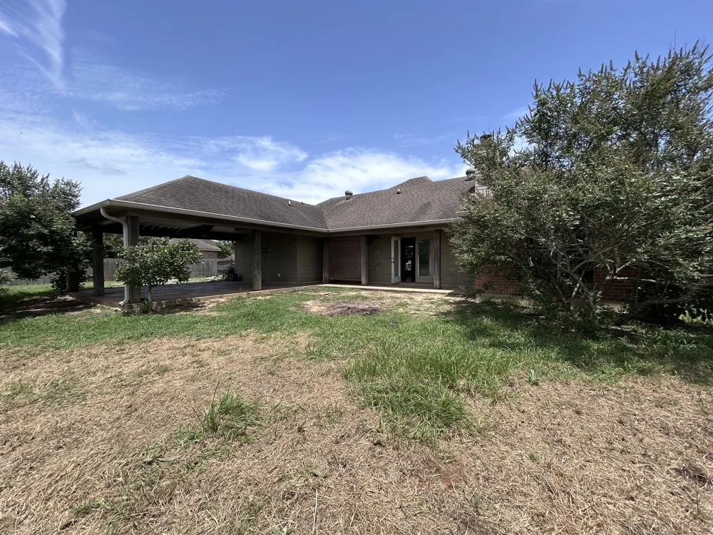 107 Clayton Lane Alexandria, LA 71303
