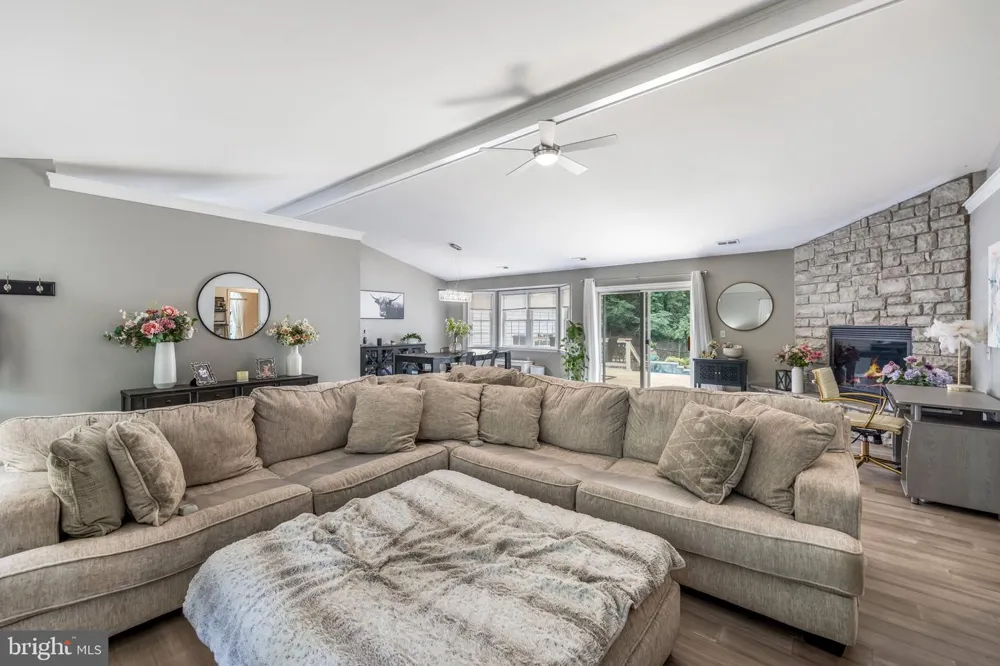 270 TELEGRAPH ROAD Stafford, VA 22554