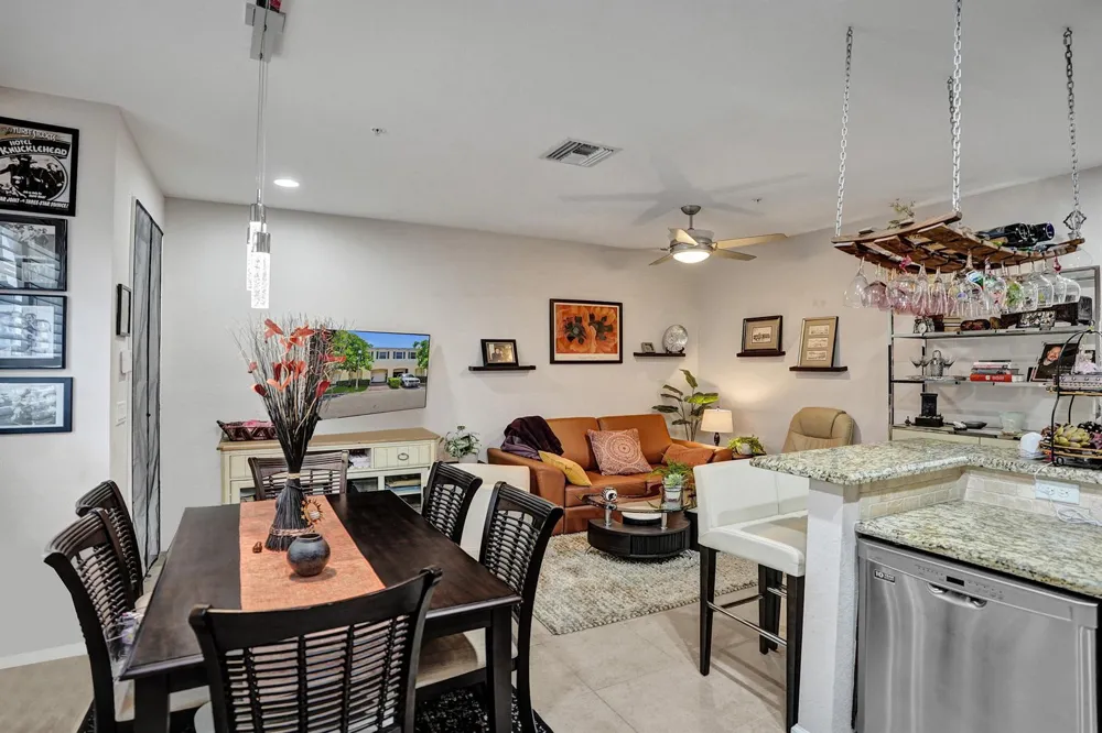 612 SW 3RD AVENUE Pompano Beach, FL 33060