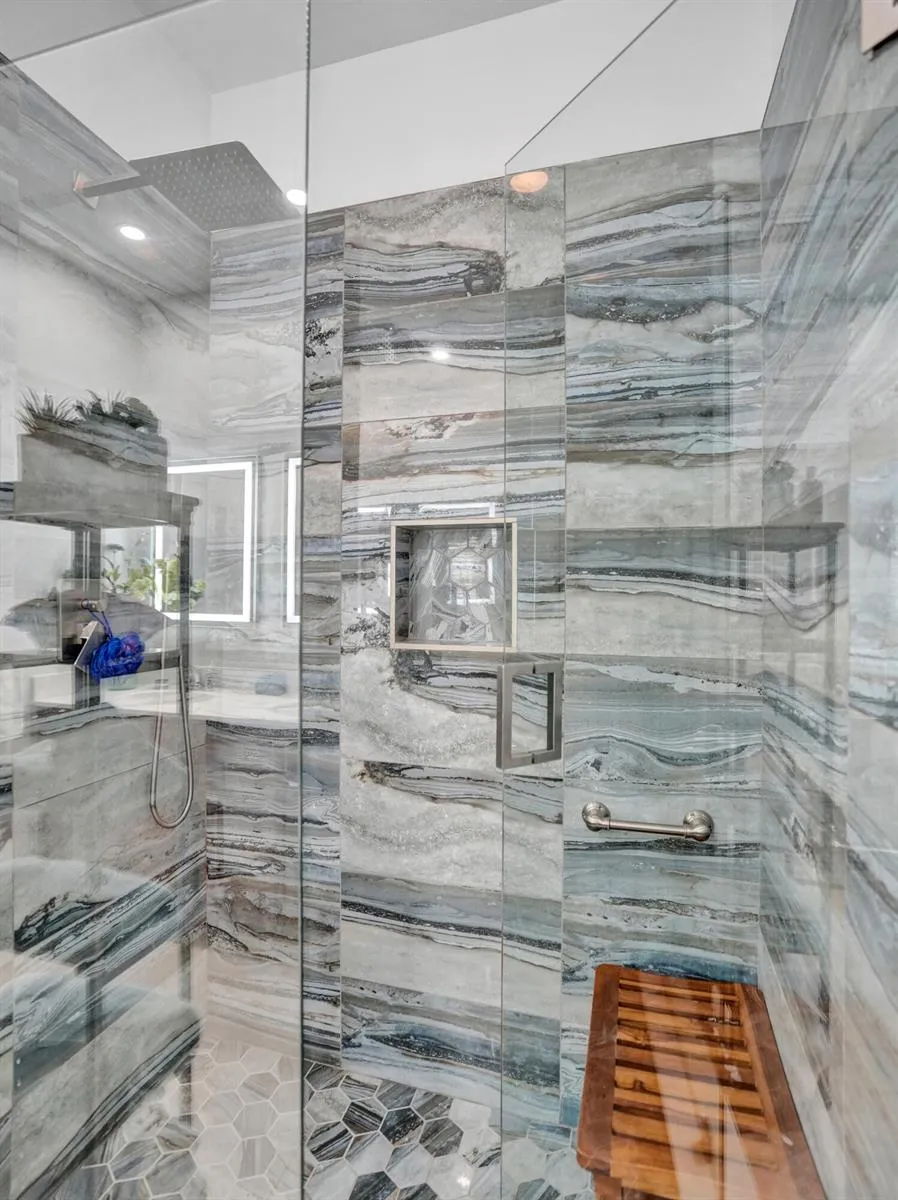 612 SW 3RD AVENUE Pompano Beach, FL 33060