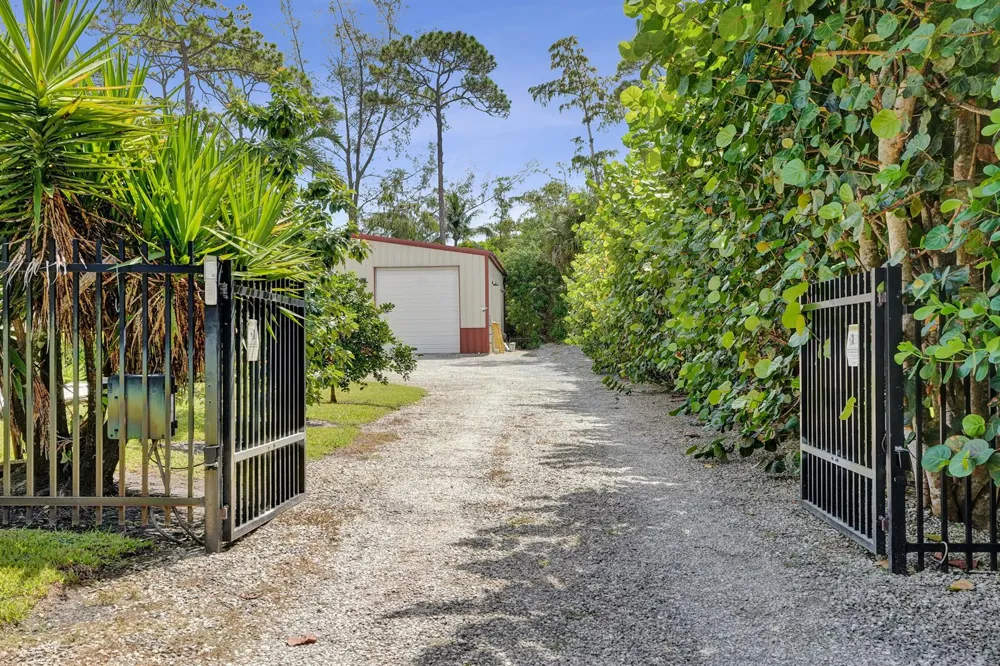 6146 NW 66TH AVENUE Parkland, FL 33067