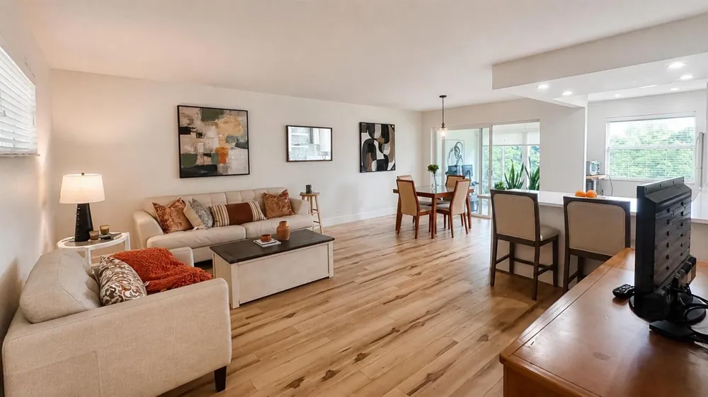 21 COLONIAL CLUB DRIVE #303 Boynton Beach, FL 33435