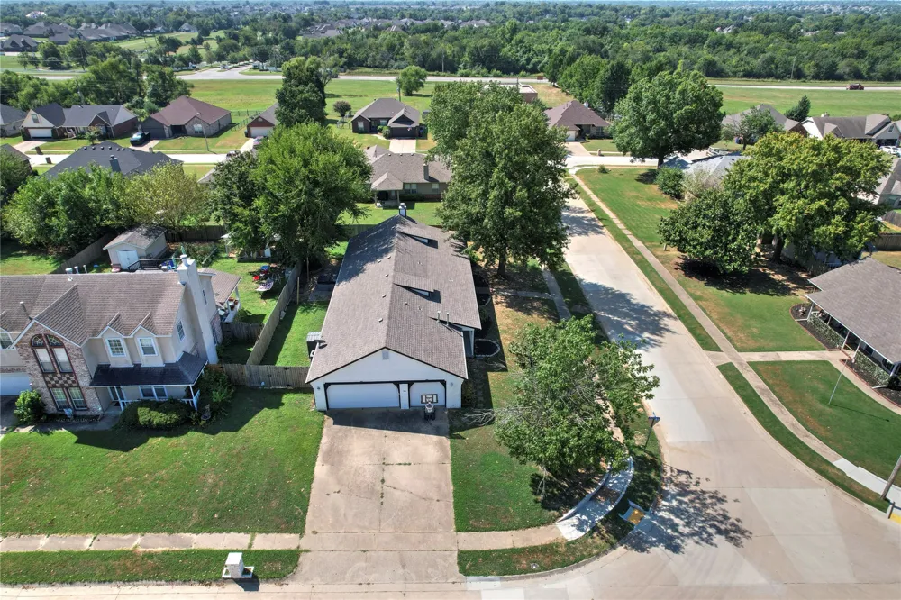 1105 84th Street Broken Arrow, OK 74014