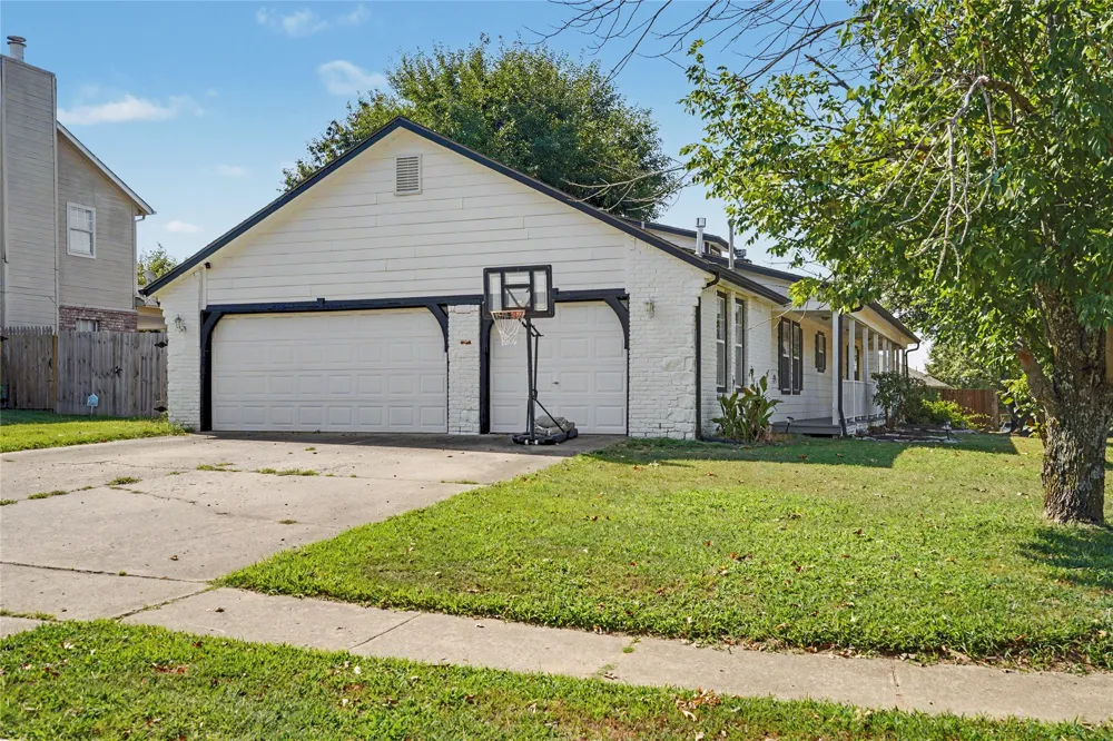 1105 84th Street Broken Arrow, OK 74014