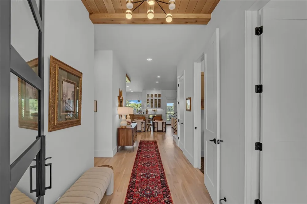 12910 S 28th Place Bixby, OK 74008