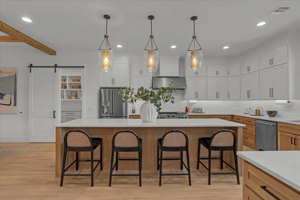12910 S 28th Place Bixby, OK 74008