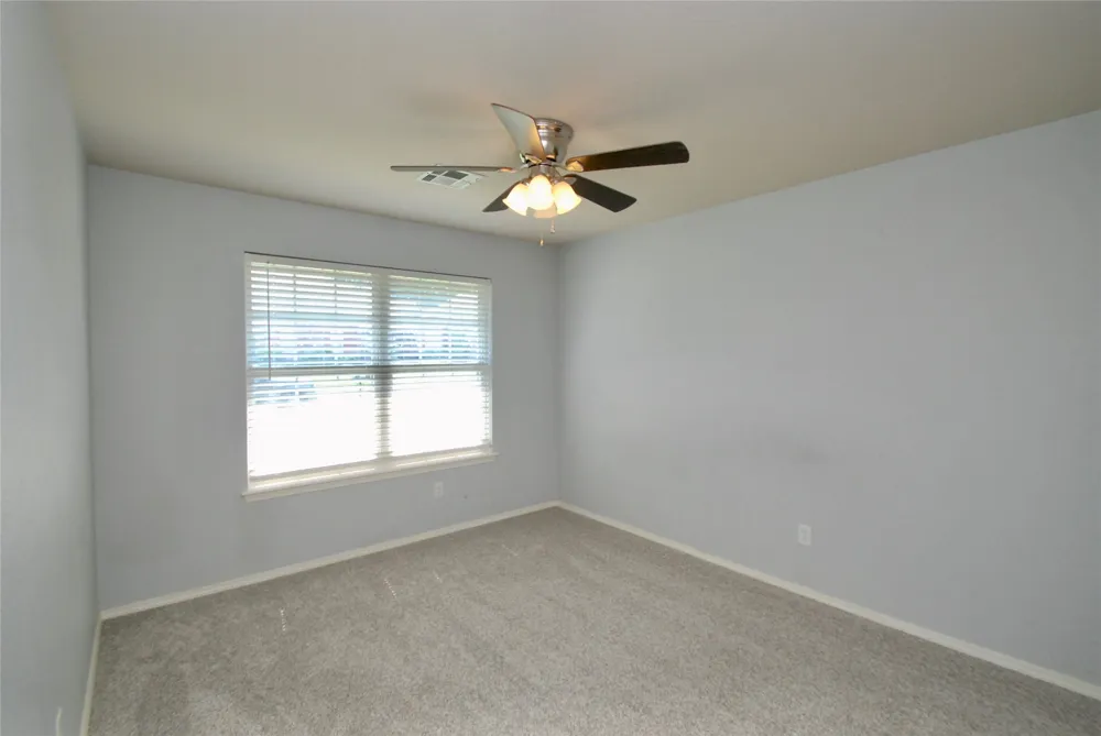 4944 S 204 AVENUE E Broken Arrow, OK 74014