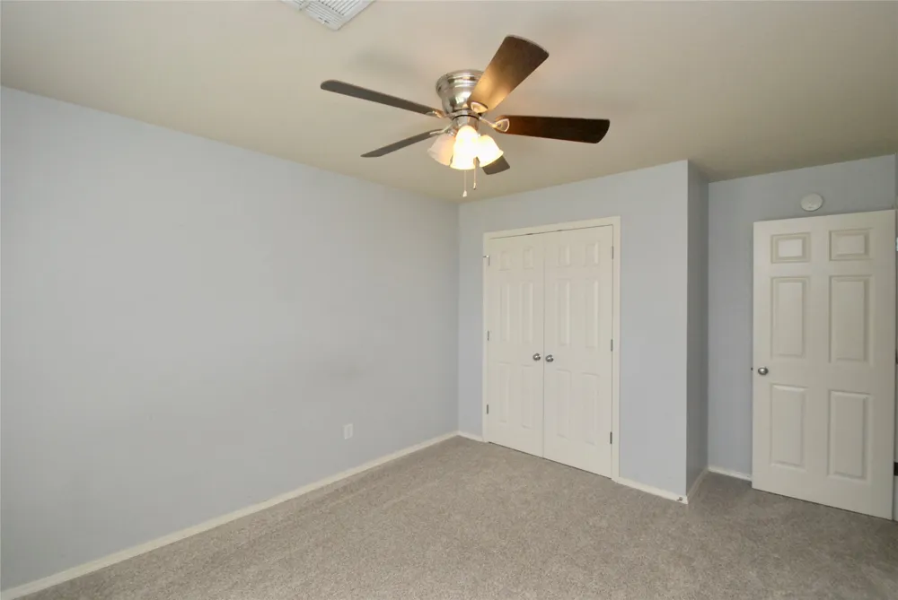 4944 S 204 AVENUE E Broken Arrow, OK 74014