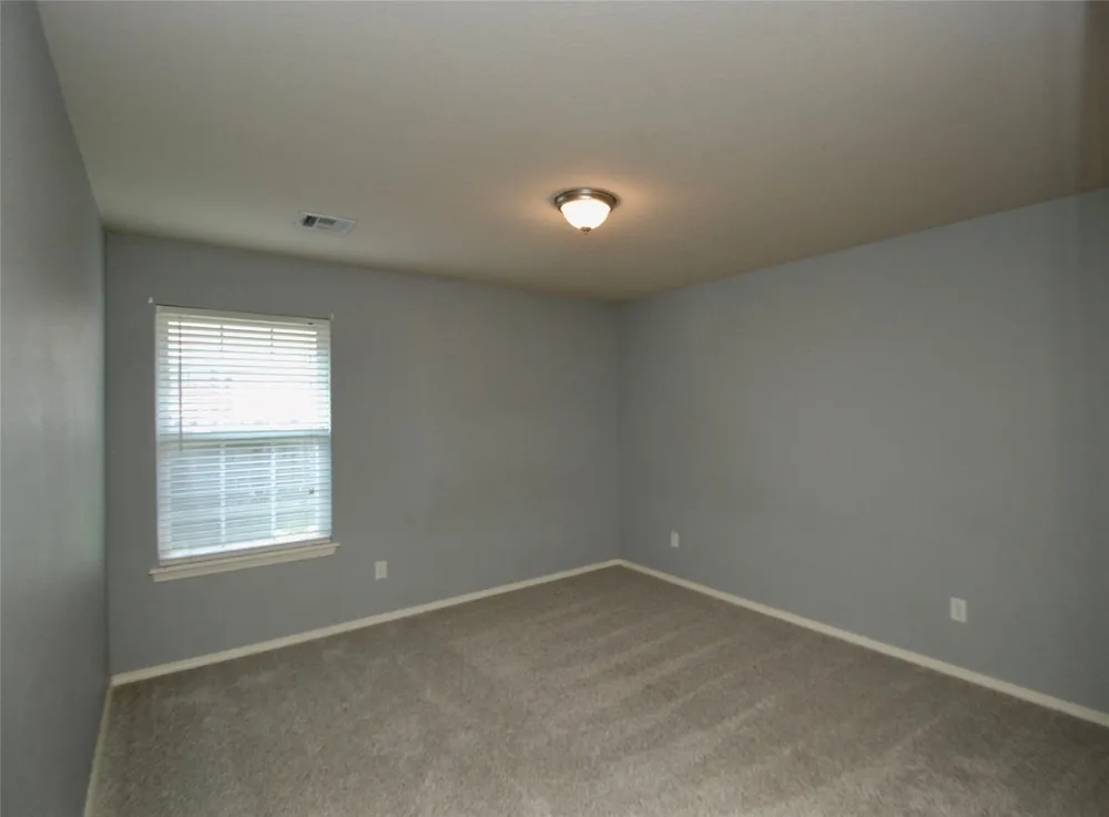 4944 S 204 AVENUE E Broken Arrow, OK 74014