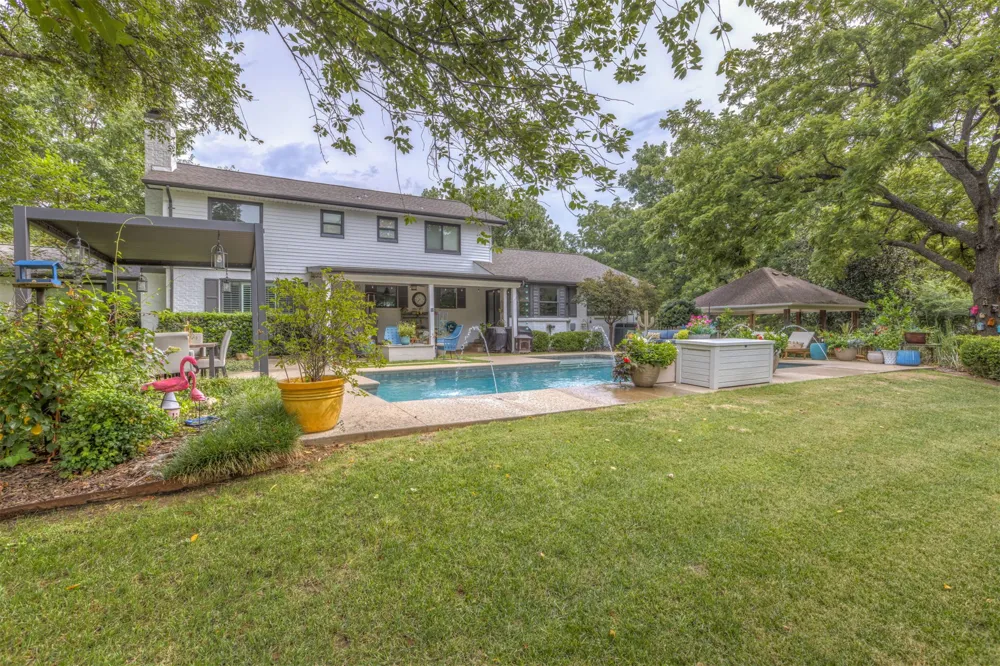 8242 E 114th Street Bixby, OK 74008