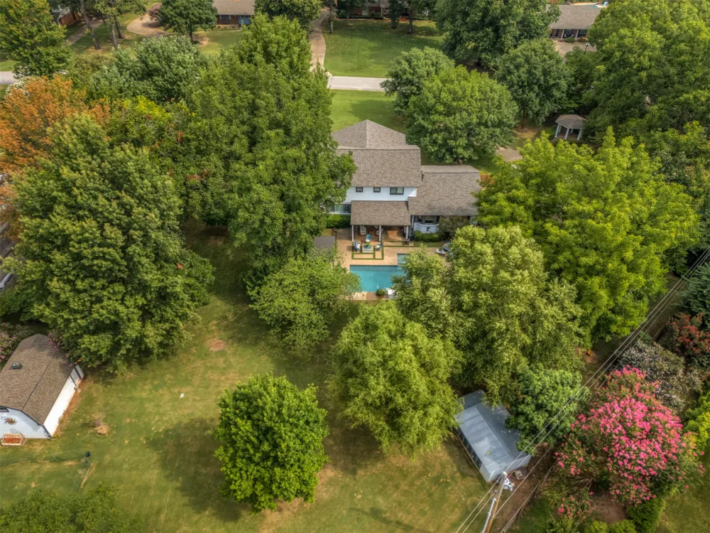 8242 E 114th Street Bixby, OK 74008
