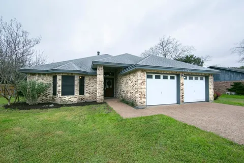 13102 Villa Park Drive