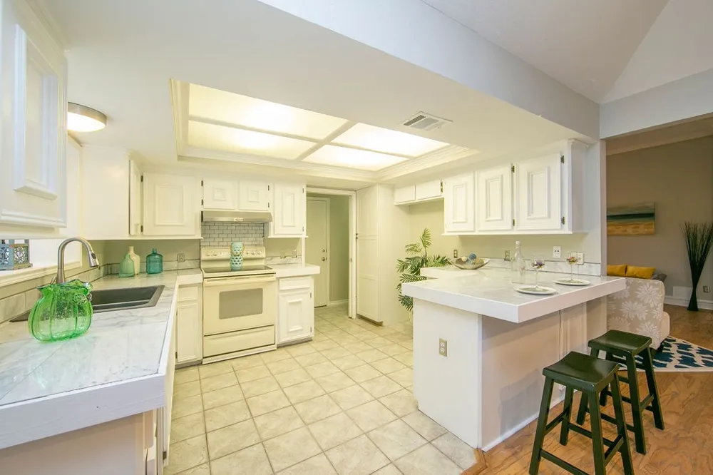13102 Villa Park Drive Austin, TX 78729