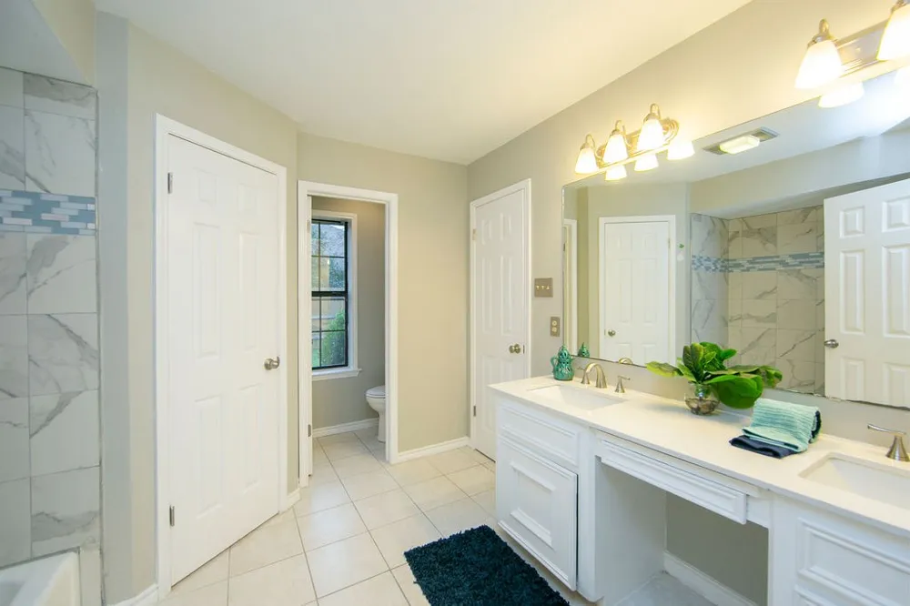 13102 Villa Park Drive Austin, TX 78729