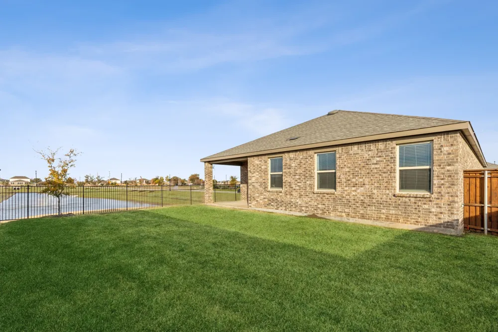 6518 Tudor Place Celina, TX 76227